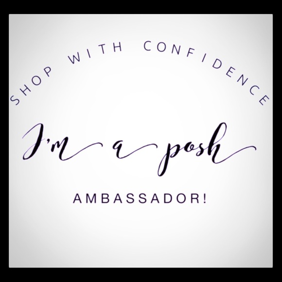 Shop with confidence , I’m a Posh Ambassador 🛍🛍 - Picture 1 of 1